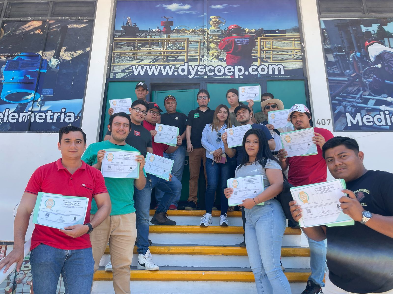 Ex alumno DYSCO University