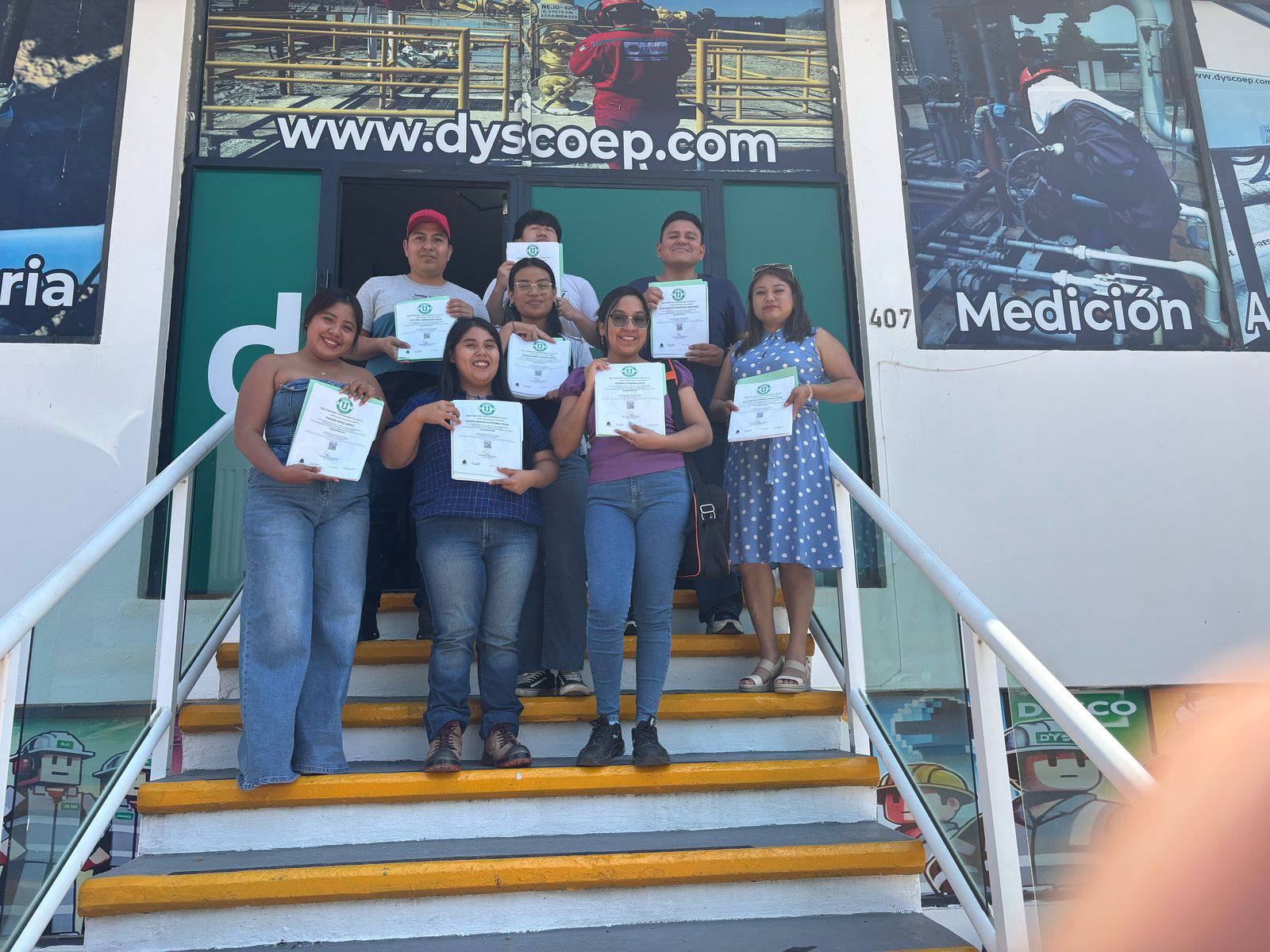 Ex alumno DYSCO University