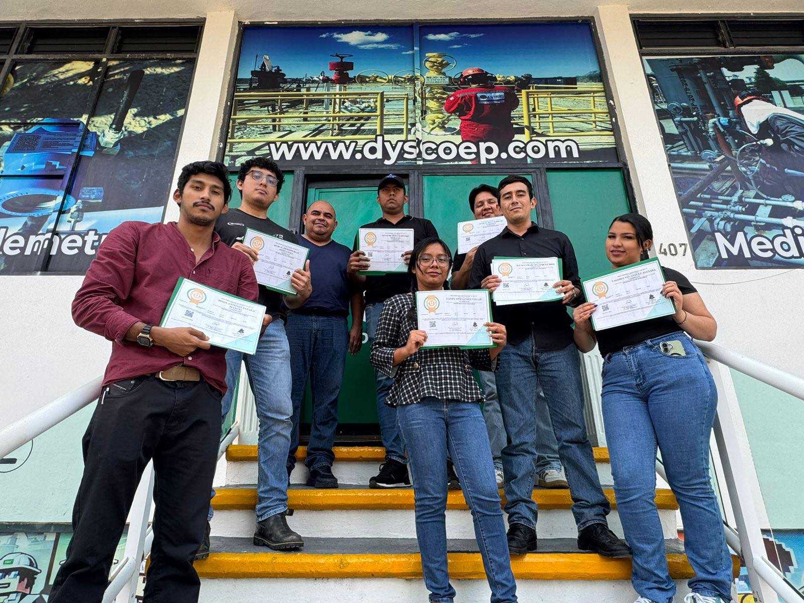 Ex alumno DYSCO University